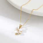 Heart-shaped Opal Lucky Four-leaf Clover Necklace