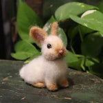 （5-7 days pre-sale）Needle felted baby bunny easter decor handmade material package