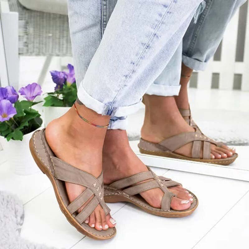 Women Thick Platform PU Leather Slippers